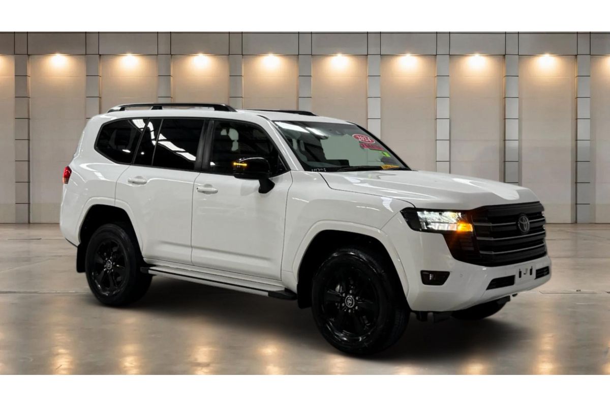 2024 Toyota Landcruiser GXL FJA300R