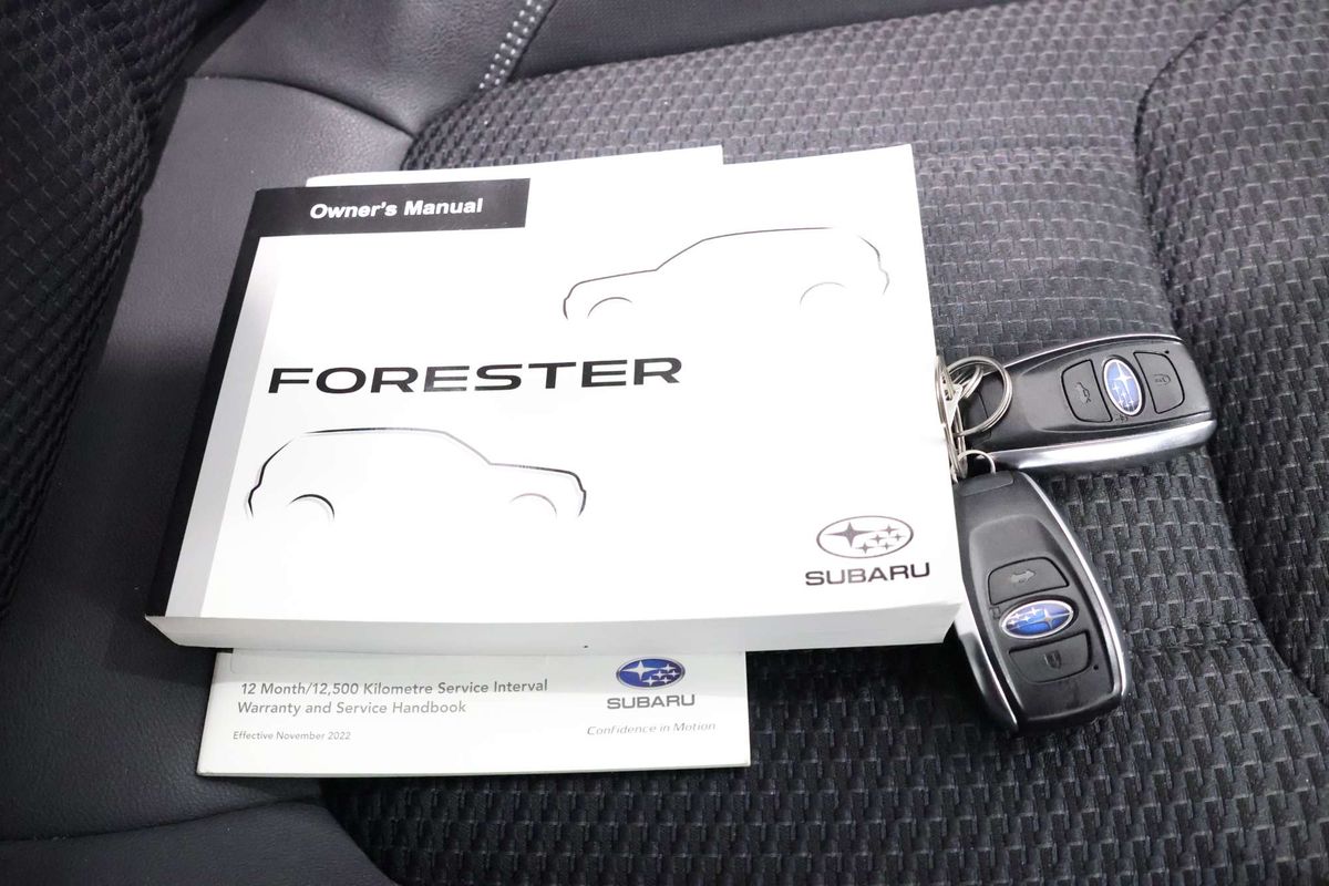 2023 Subaru Forester 2.5i Premium S5