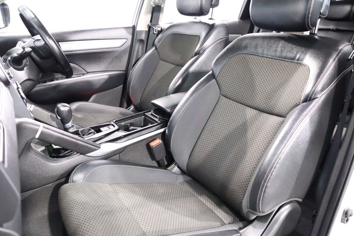 2023 Renault Koleos Life HZG