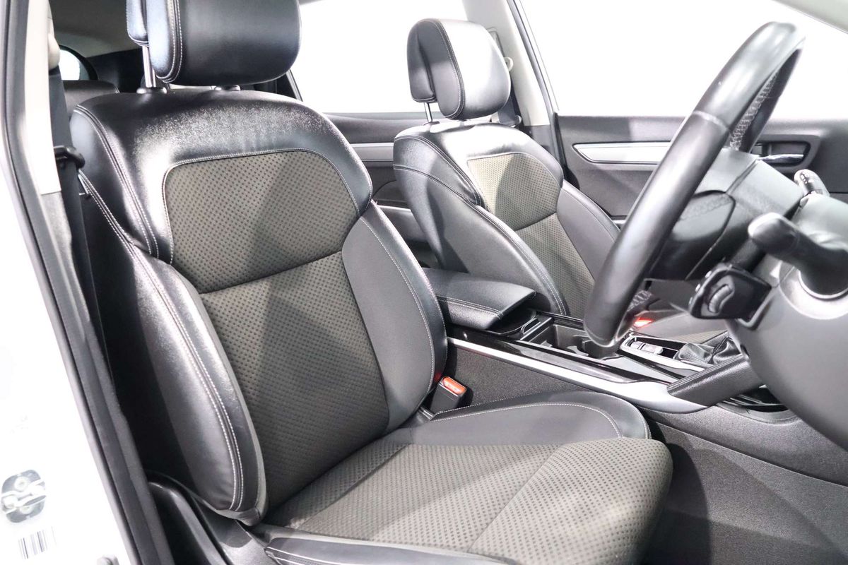 2023 Renault Koleos Life HZG