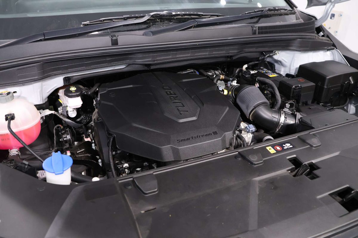 2023 Kia Carnival S KA4