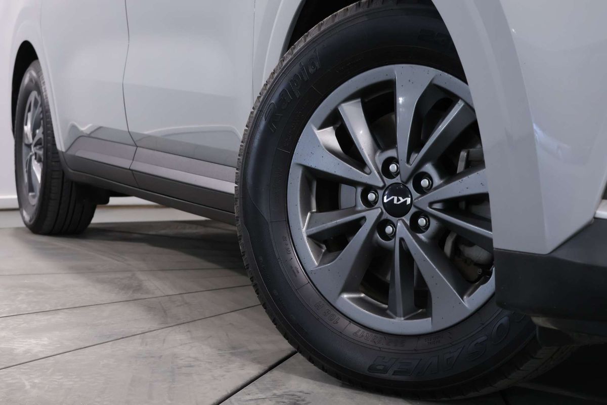 2023 Kia Carnival S KA4