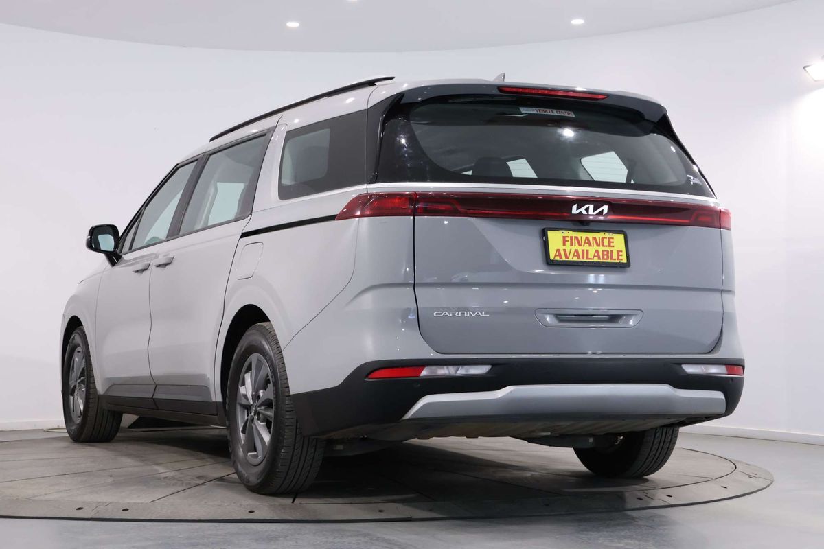 2023 Kia Carnival S KA4