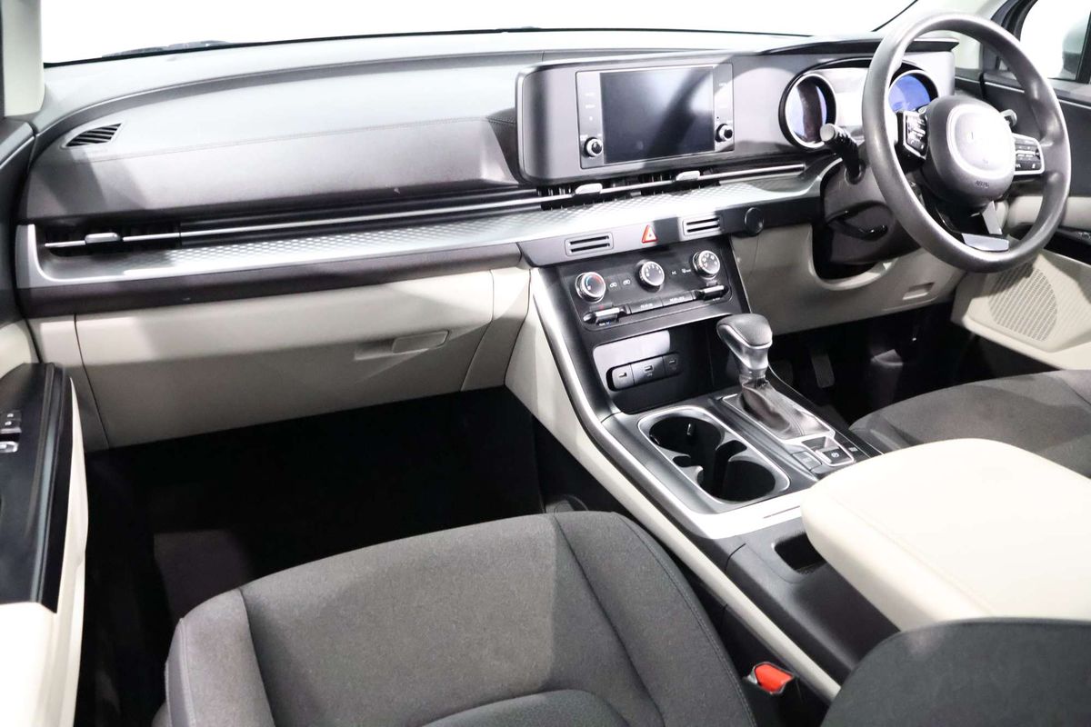 2023 Kia Carnival S KA4