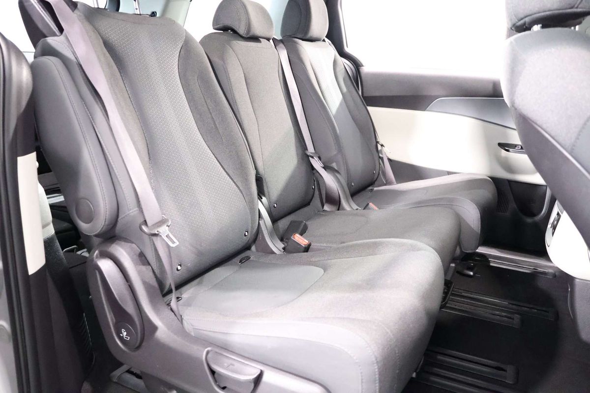 2023 Kia Carnival S KA4