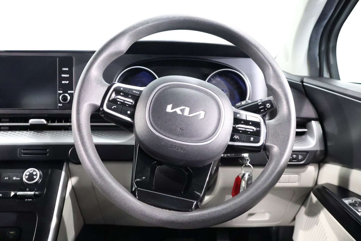 2023 Kia Carnival S KA4