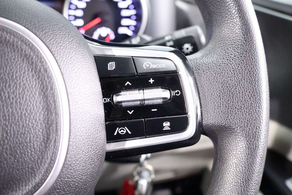 2023 Kia Carnival S KA4