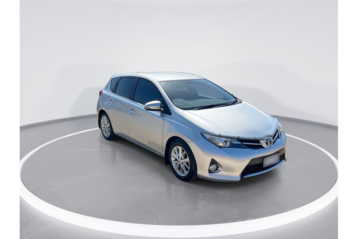 2014 Toyota Corolla RZ ZRE182R