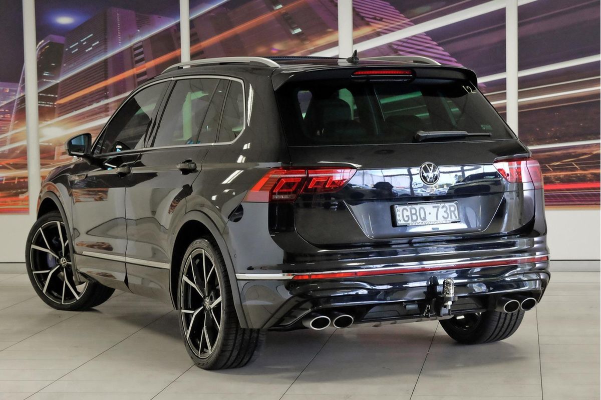 2023 Volkswagen Tiguan R 5N image 2