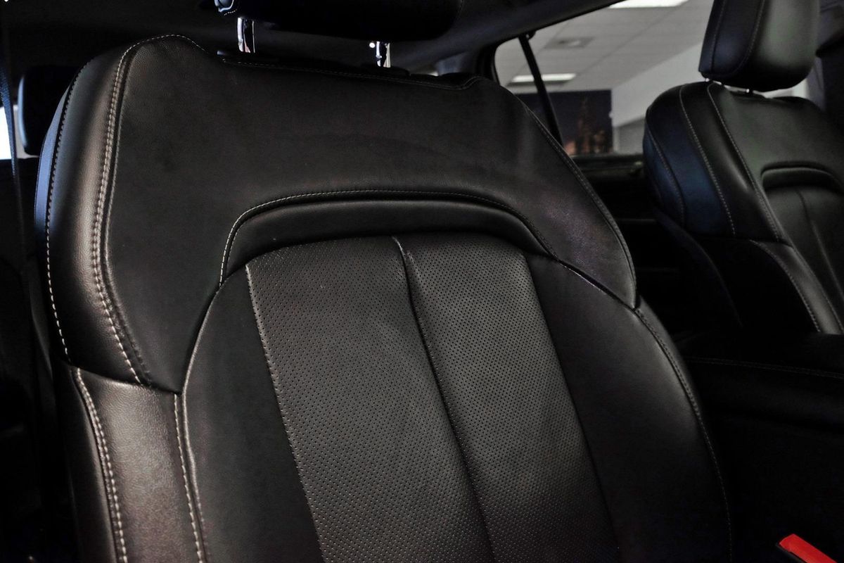 2022 Jeep Grand Cherokee L Limited WL image 17