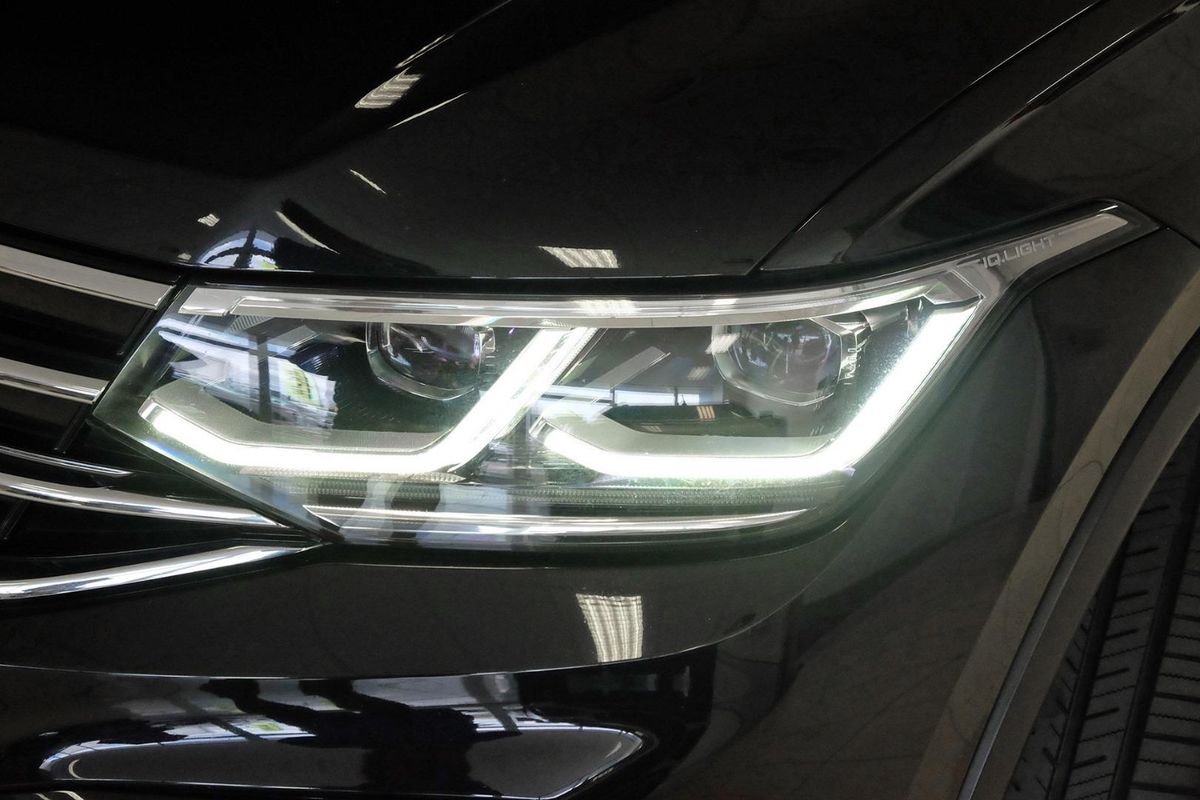 2023 Volkswagen Tiguan R 5N image 19