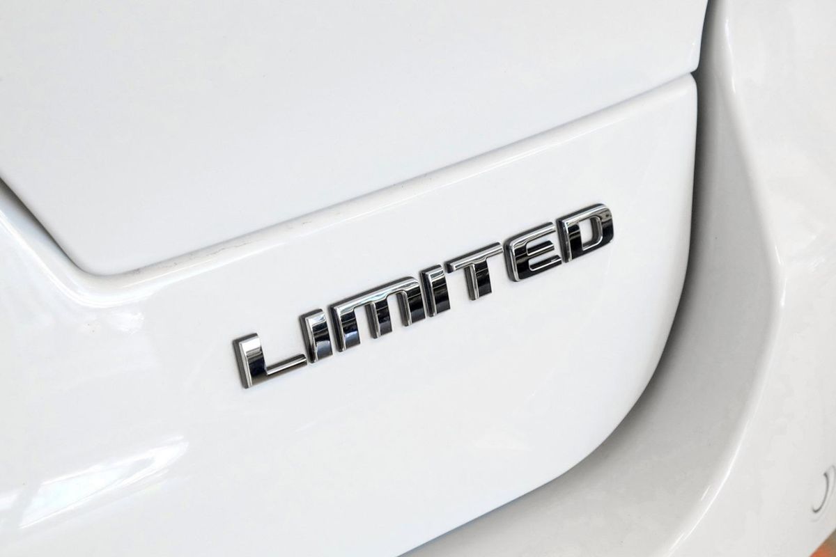 2022 Jeep Grand Cherokee L Limited WL image 23