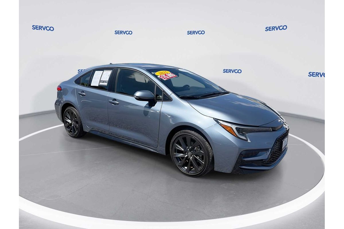2025 Toyota Corolla SE