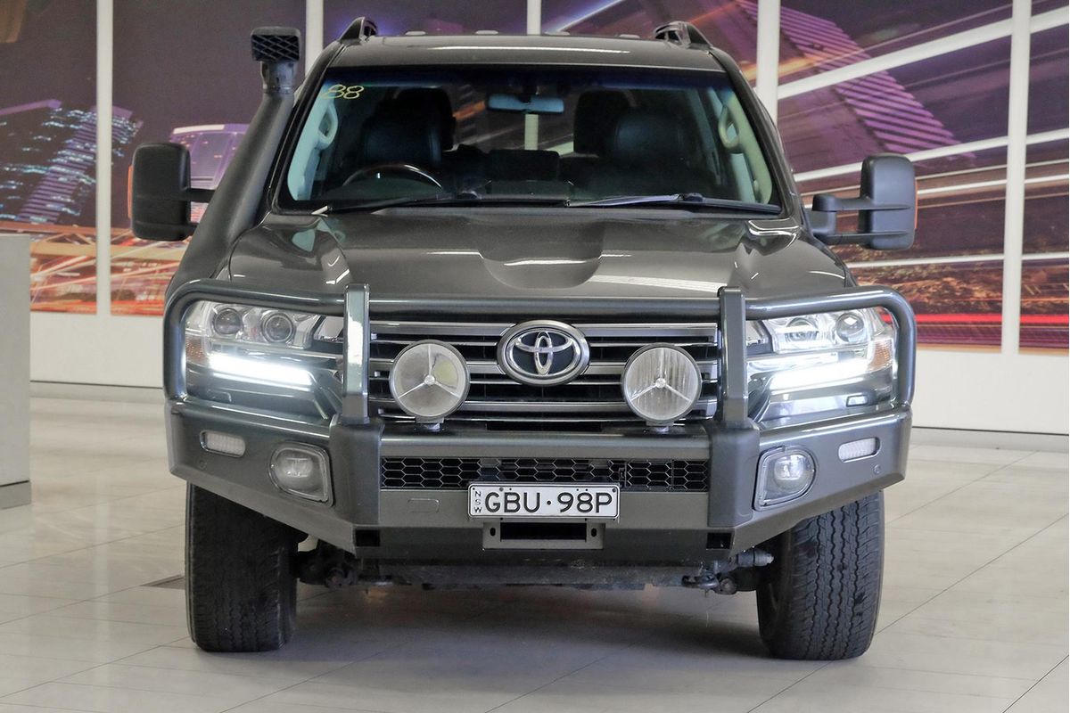 2016 Toyota Landcruiser VX VDJ200R image 23