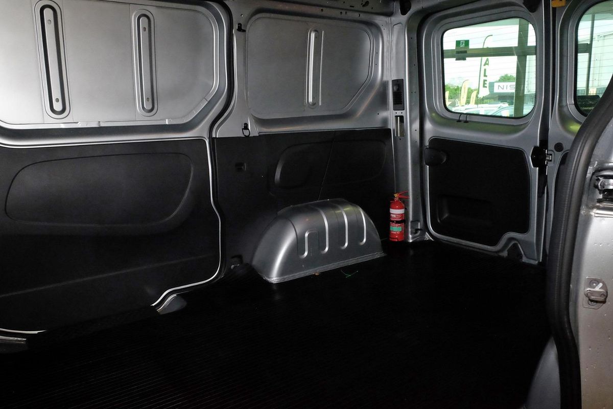 2024 Renault Trafic Premium X82 SWB Low Roof image 10
