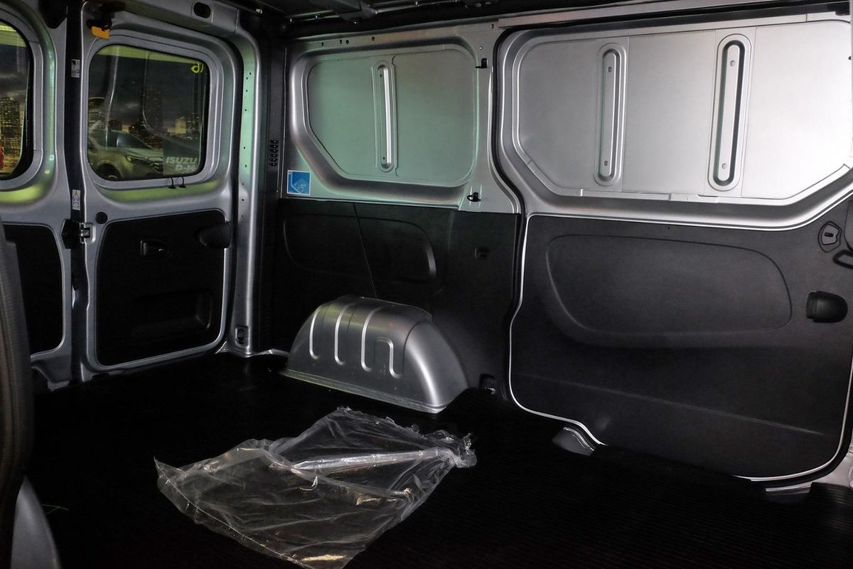 2024 Renault Trafic Premium X82 SWB Low Roof image 11