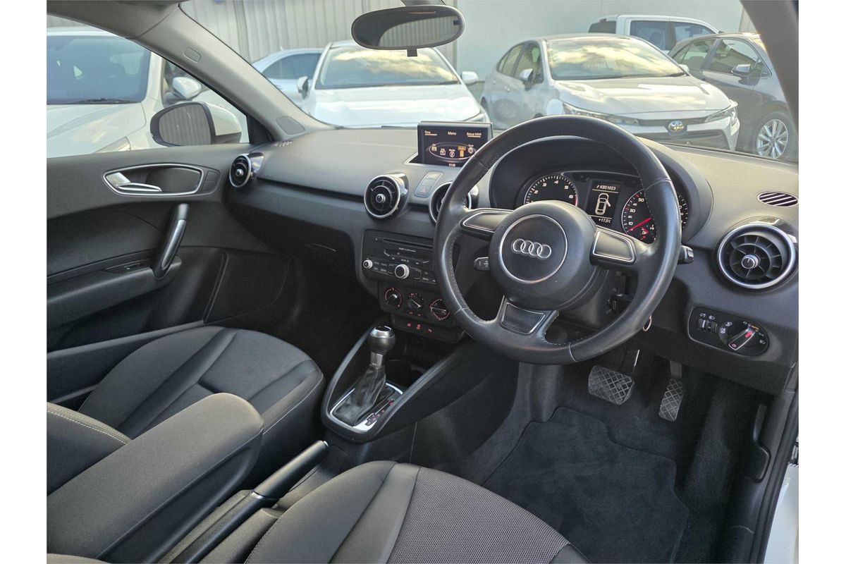 2011 Audi A1 Ambition 8X