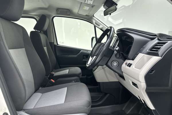 2020 Toyota Hiace GDH300R LWB thumb-11