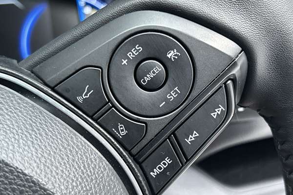2025 Toyota RAV4 GX AXAH54R thumb-16
