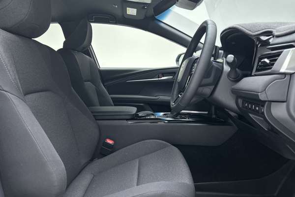 2025 Toyota Camry Ascent Sport AXVH80R thumb-12