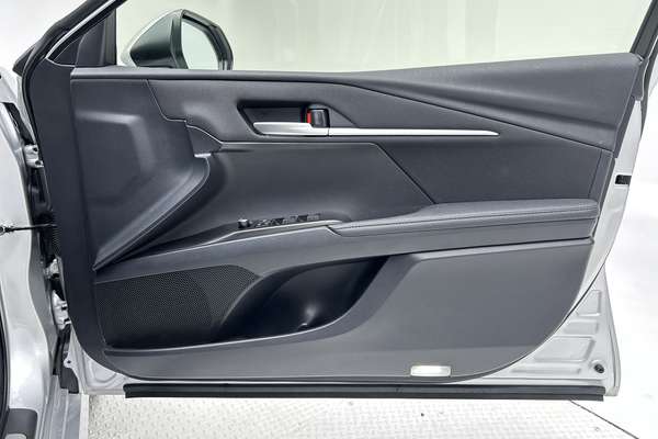 2025 Toyota Camry Ascent Sport AXVH80R thumb-18