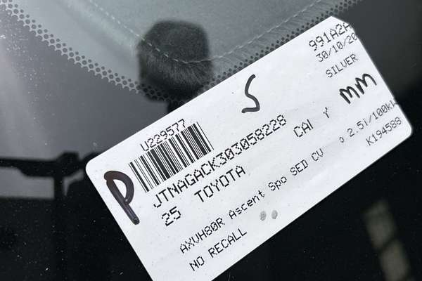 2025 Toyota Camry Ascent Sport AXVH80R thumb-23