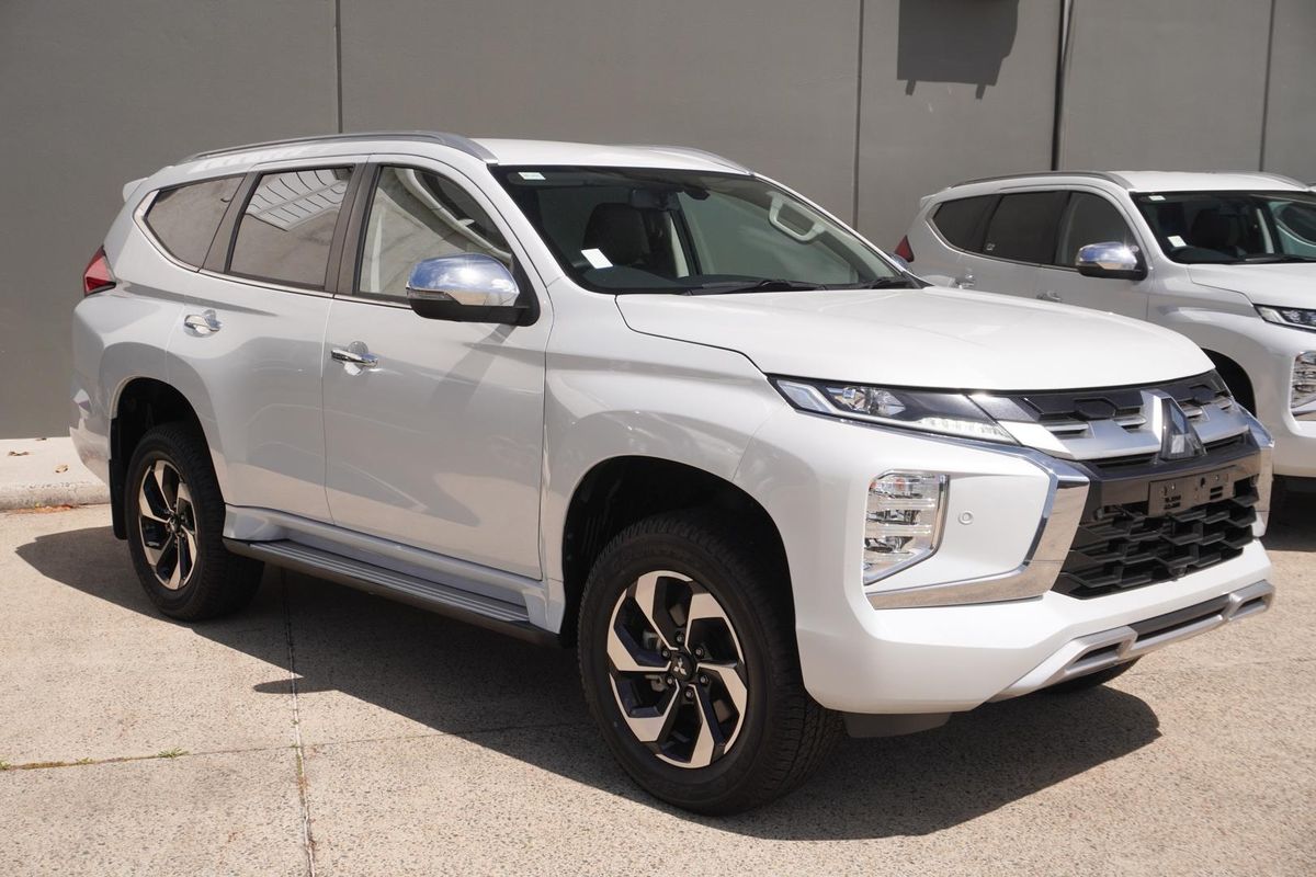 2024 Mitsubishi Pajero Sport Exceed QG