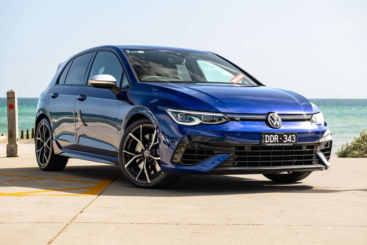2023 Volkswagen Golf R 8