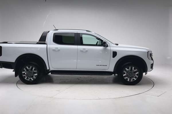 2025 Ford Ranger PHEV Wildtrak 4X4 2.3L thumb-8