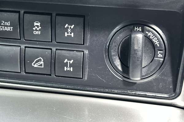 2020 Toyota Landcruiser Prado VX GDJ150R thumb-16