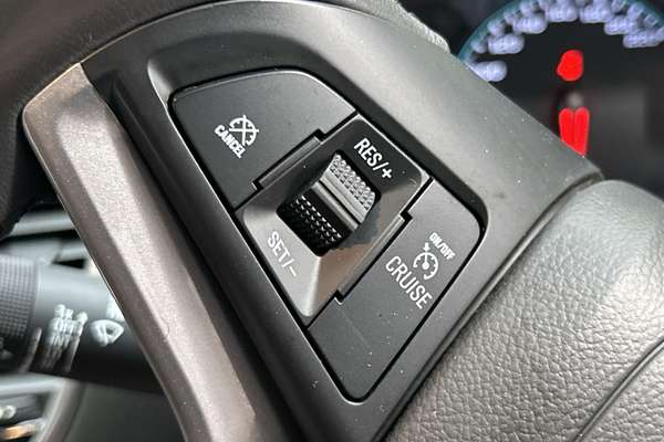 2019 Holden Trax LS TJ thumb-17