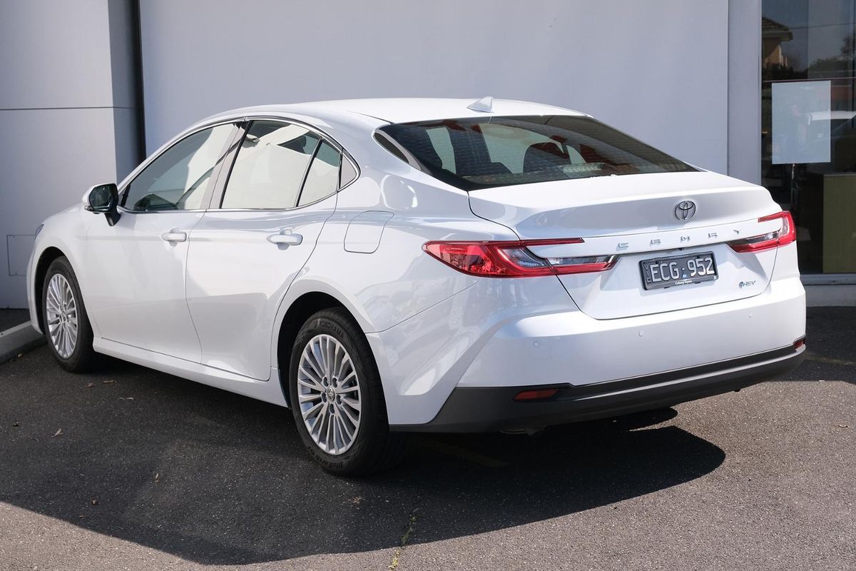 2026 Toyota Camry Ascent AXVH80R
