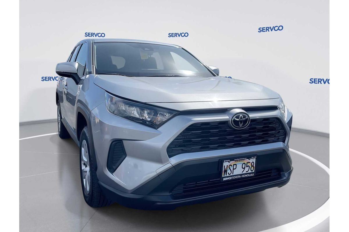 2022 Toyota RAV4 LE