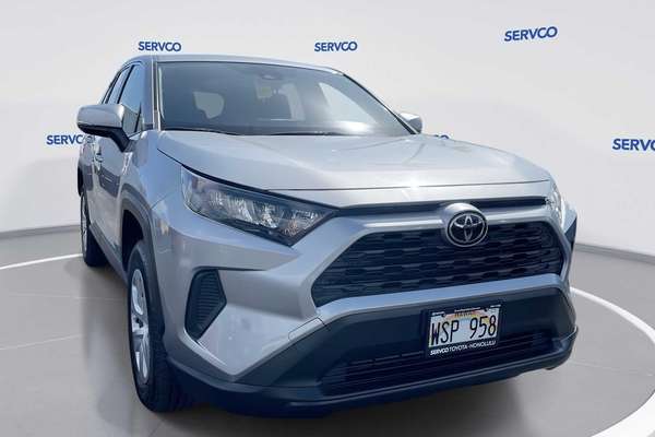 2022 Toyota RAV4 LE