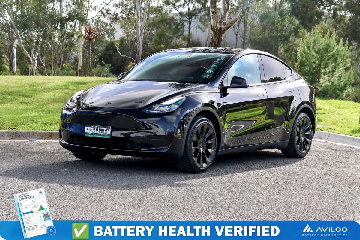 2023 Tesla Model Y Rear-Wheel Drive