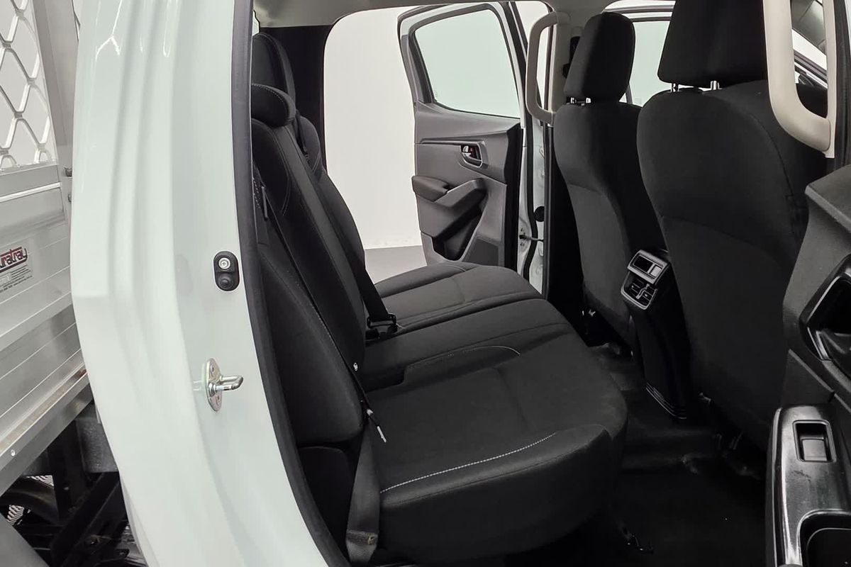 2022 Isuzu D-MAX SX 4X4 image 17