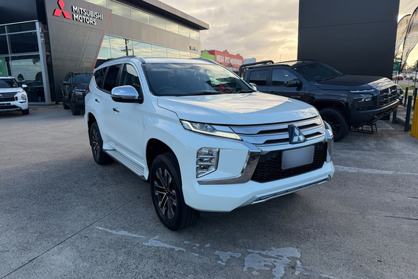 2023 Mitsubishi Pajero Sport GLS QF