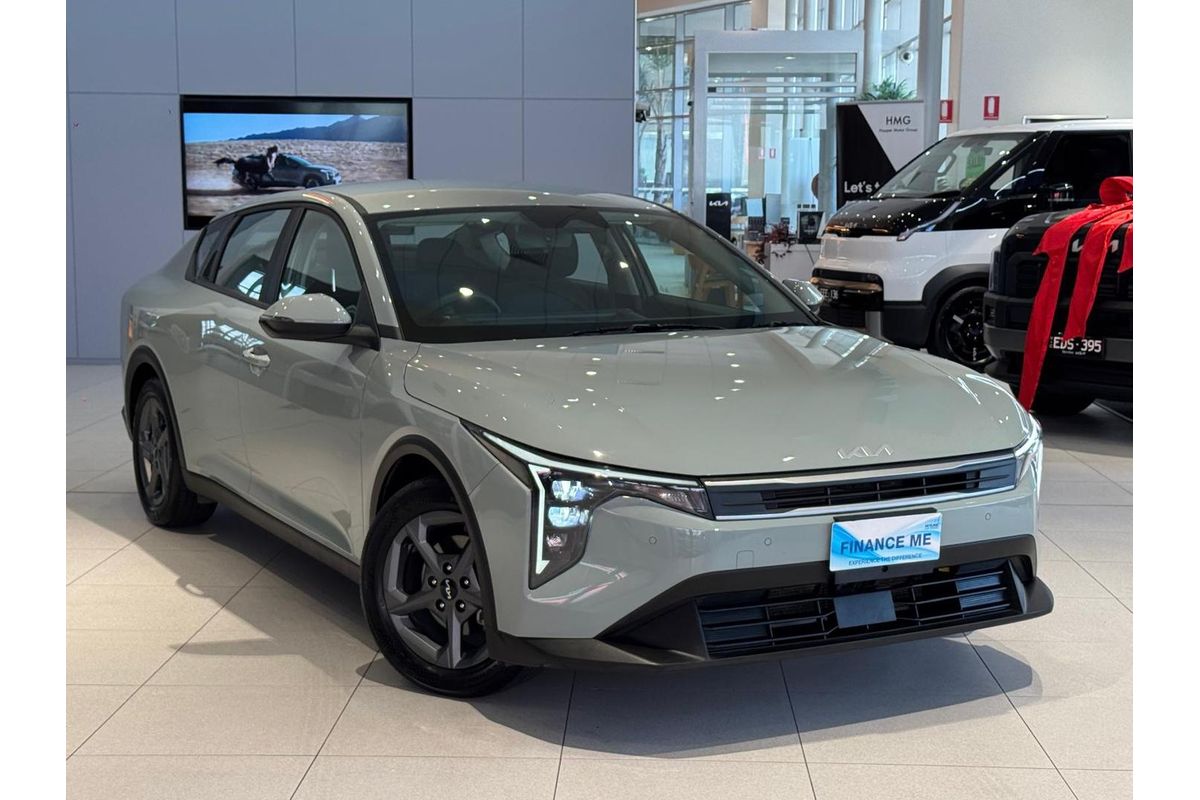 2025 Kia K4 S CL4m