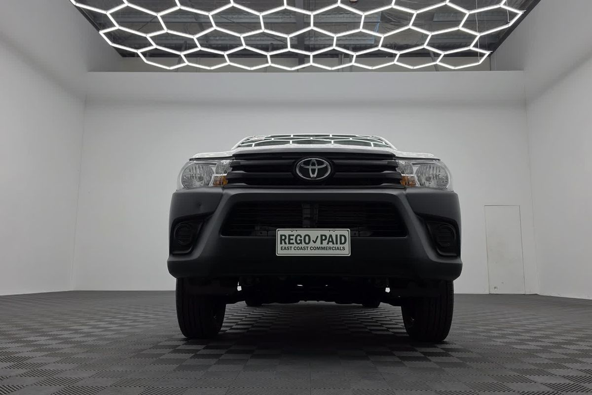 2022 Toyota Hilux Workmate GUN125R 4X4