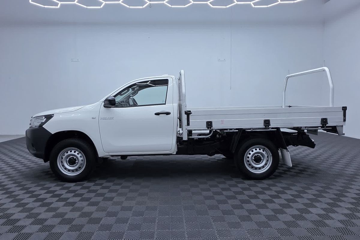 2022 Toyota Hilux Workmate GUN125R 4X4
