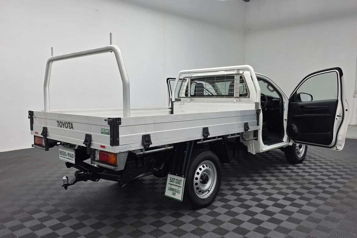 2022 Toyota Hilux Workmate GUN125R 4X4