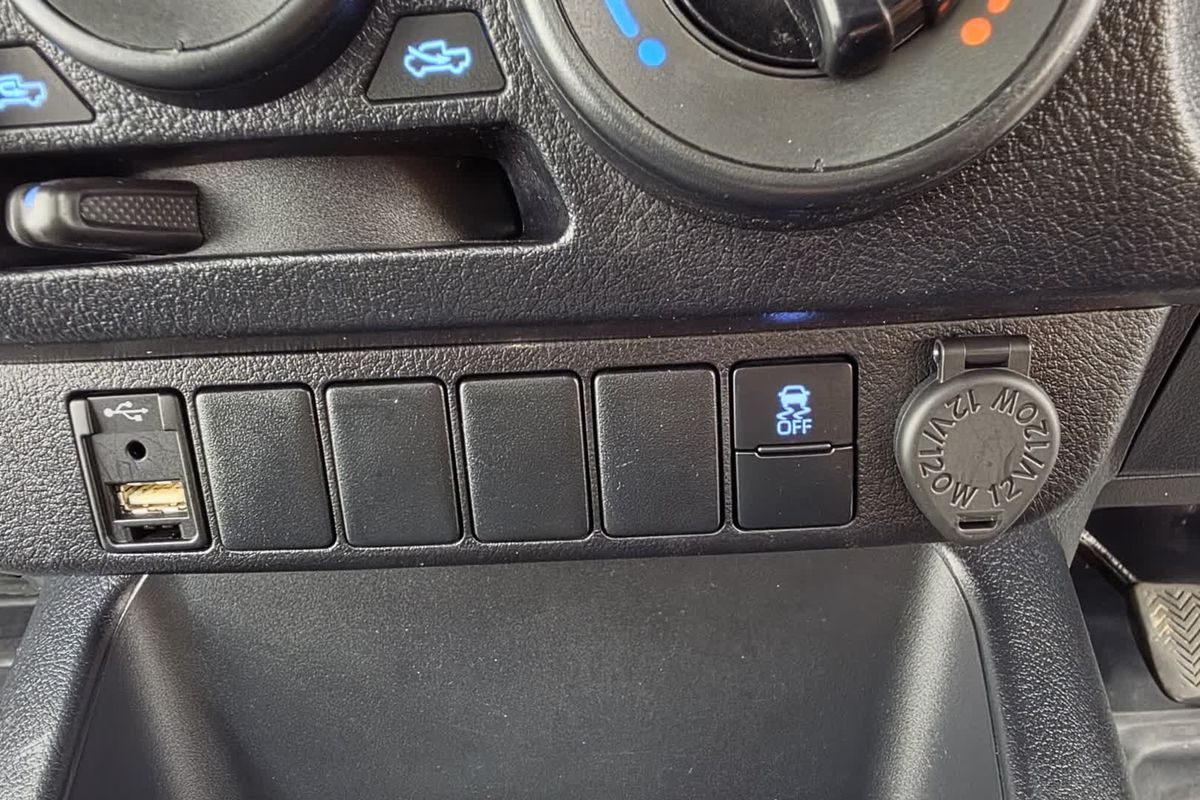 2022 Toyota Hilux Workmate GUN125R 4X4
