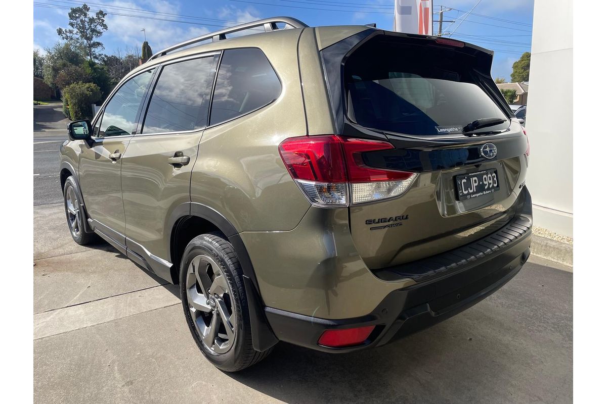 2023 Subaru Forester 2.5i-S 50 Years Edition S5
