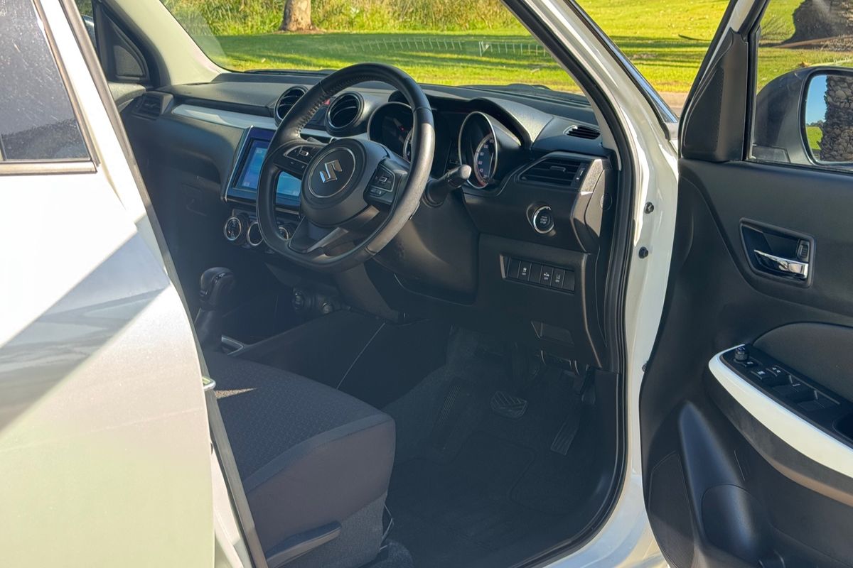 2020 Suzuki Swift GLX Turbo AZ Series II