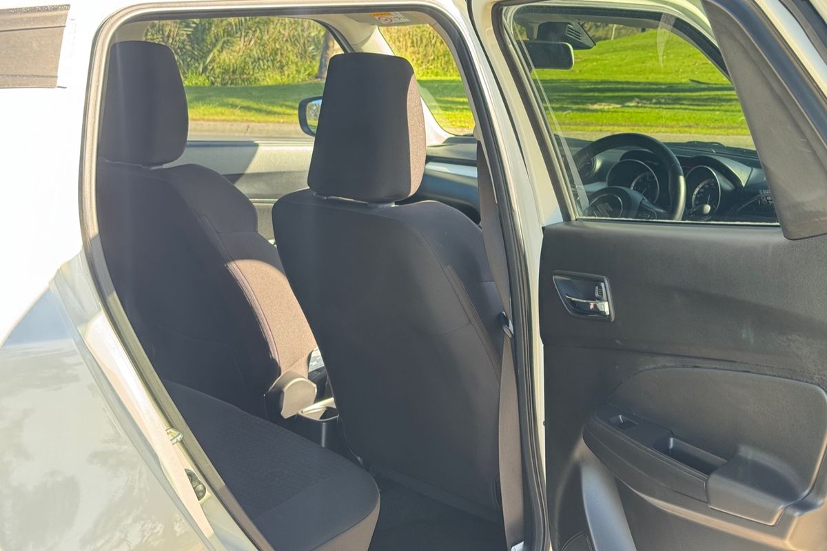 2020 Suzuki Swift GLX Turbo AZ Series II