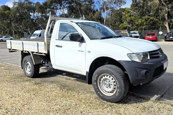2014 Mitsubishi Triton GL MN Rear Wheel Drive