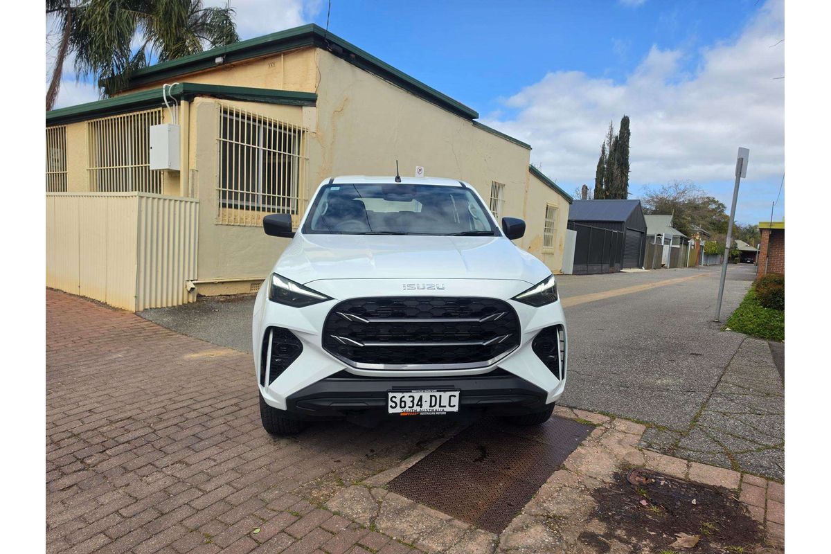 2026 Isuzu MU-X LS-M