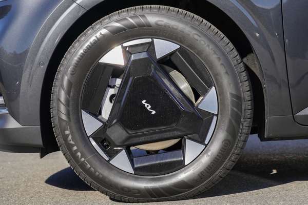 2026 Kia Carnival Sport+ HEV KA4 PE thumb-3