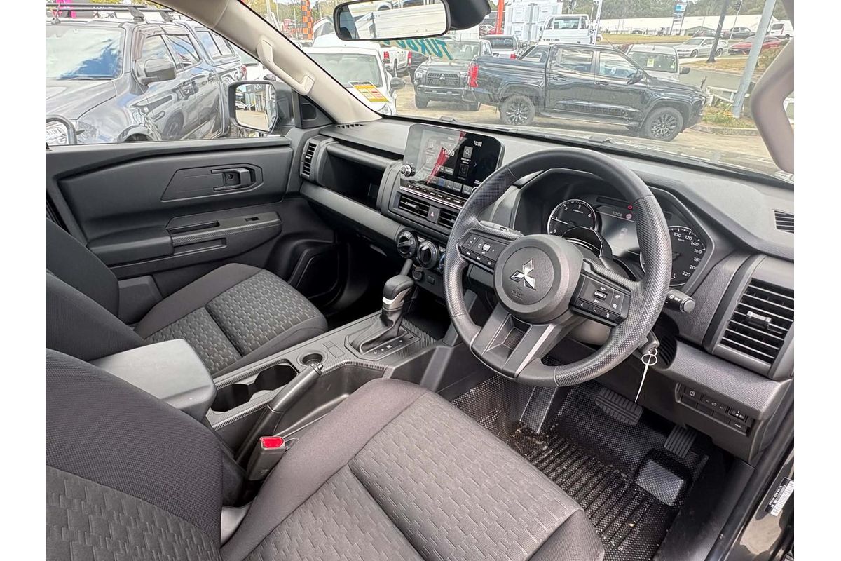 2026 Mitsubishi Triton GLX MV 4X4
