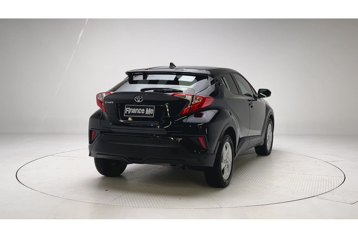 2017 Toyota C-HR NGX10R